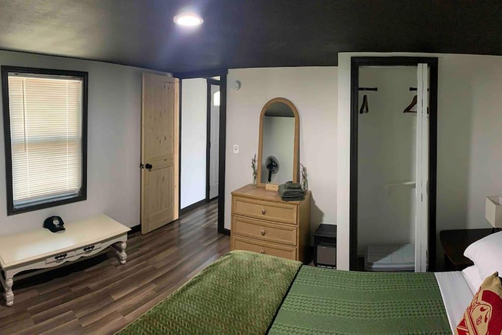 Field Quarters Villa Pensacola Luaran gambar